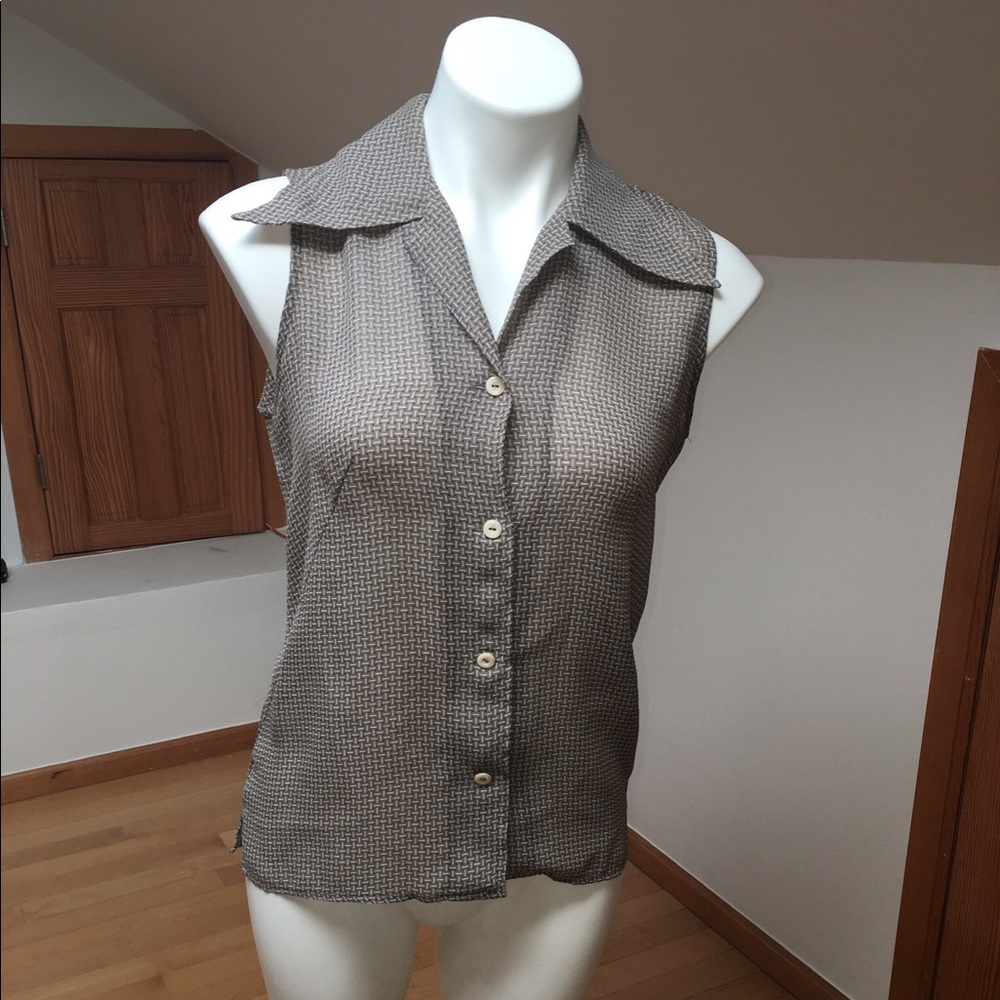 Banana Republic beautiful blouse 🔥
